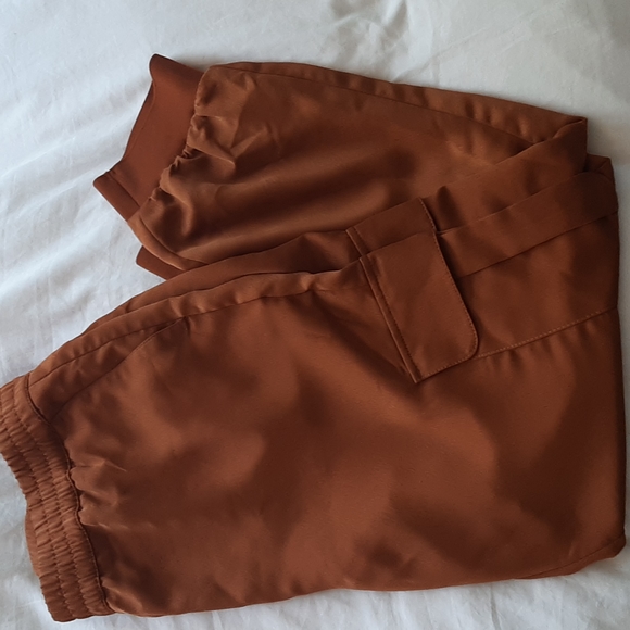 BananaRepublic Satin Joggers - Picture 3 of 4
